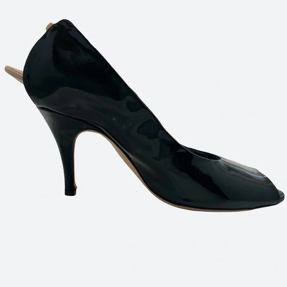 MARC JACOBS BLACK PATENT LEATHER PEEP TOE OPEN BEIGE HEEL STILETTOS HEELS